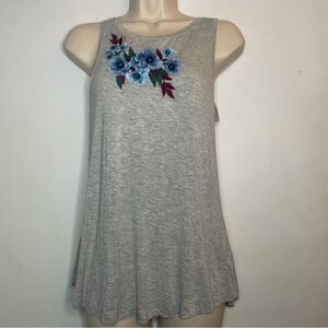 American Eagle outfitters soft and sexy line gray tank embroidered floral (xs)